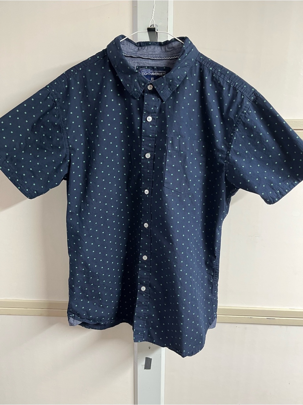 Navy Short-Sleeve Button-Up Shirt with Dots Youth XL